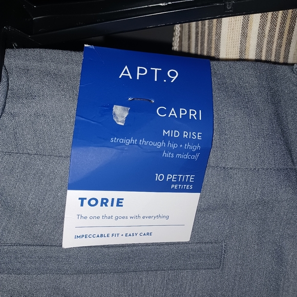 Apt 9, Heather Gray Capri dress slacks NWT - Picture 6 of 8